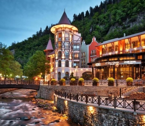 Hotel Crowne Plaza - Borjomi, 1 night for 2 persons