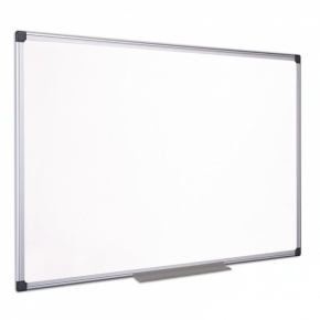 Whiteboard/chalkboard, 90x120 cm.