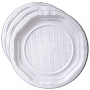 Disposable plastic plate 19 cm. 100 pieces