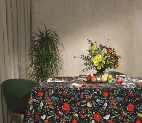 Tablecloth - Pomegranates garden, Black, 210X140 cm.